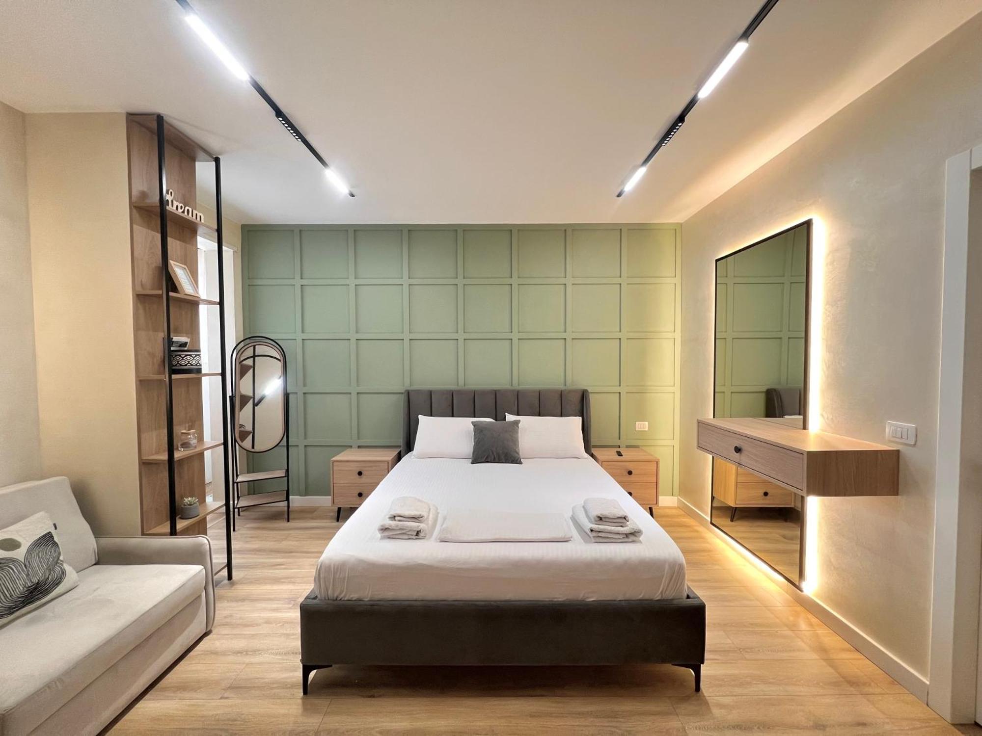 Syncron Apartments In The Center Of Tirana Exterior foto
