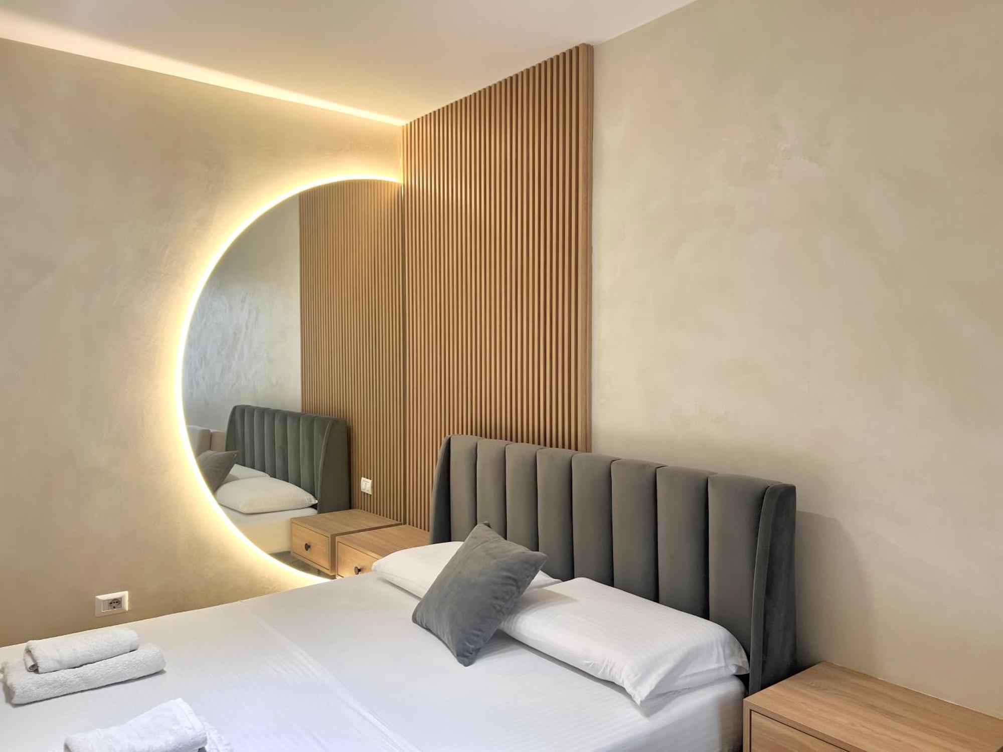 Syncron Apartments In The Center Of Tirana Exterior foto